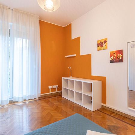 La Finestra Sul Centro, Bologna By Short Holidays Kültér fotó