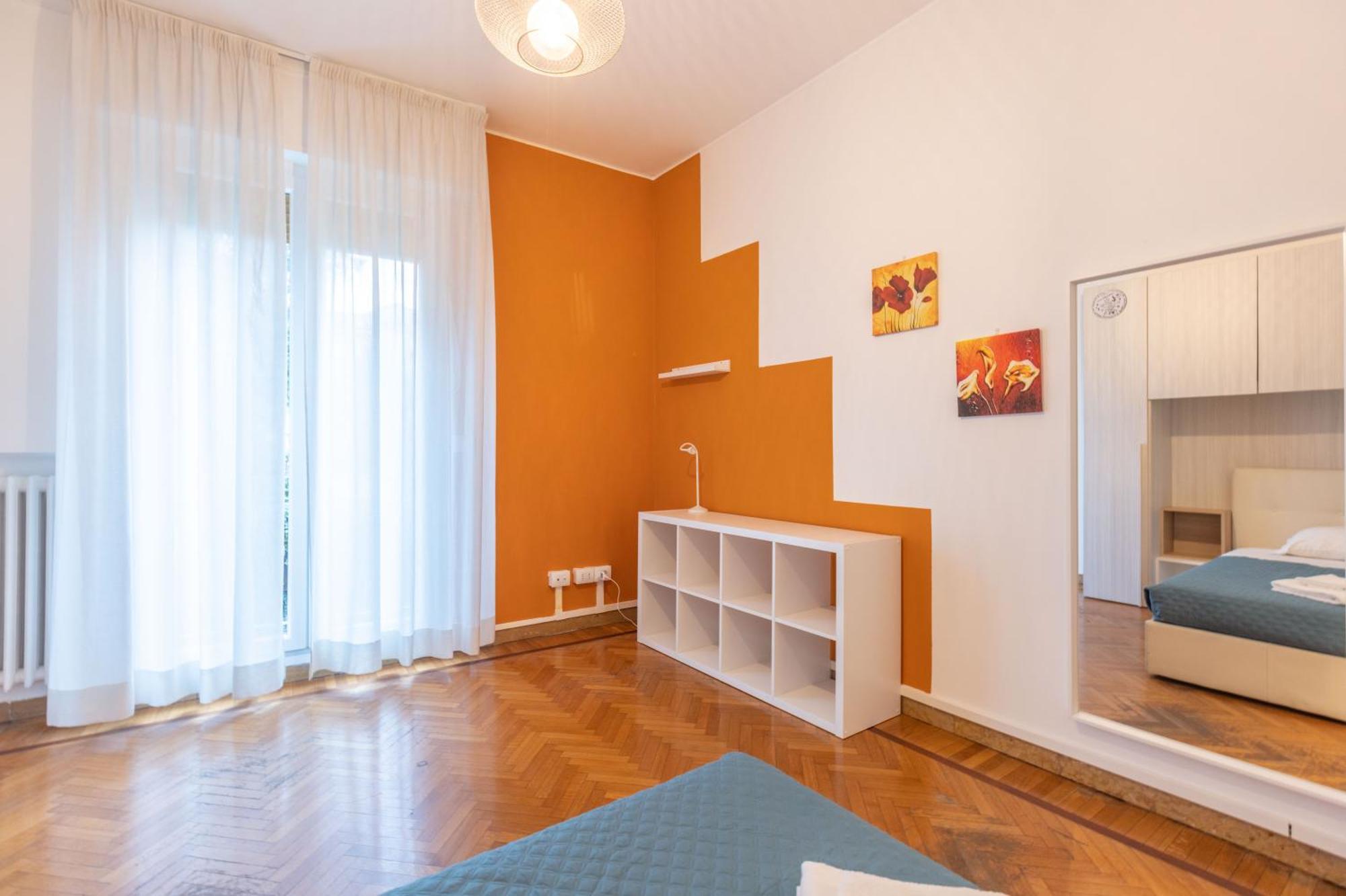 La Finestra Sul Centro, Bologna By Short Holidays Kültér fotó