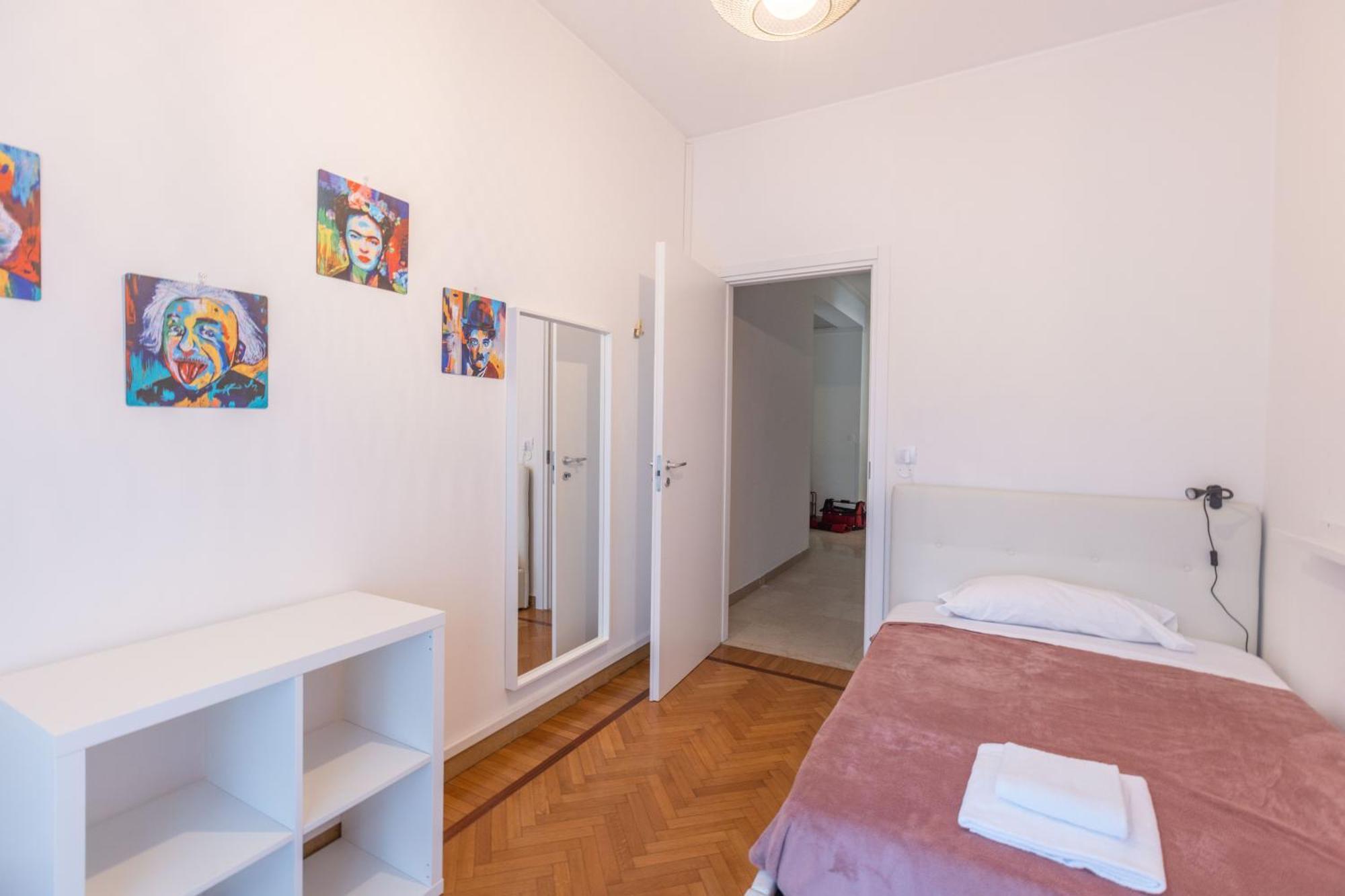 La Finestra Sul Centro, Bologna By Short Holidays Kültér fotó