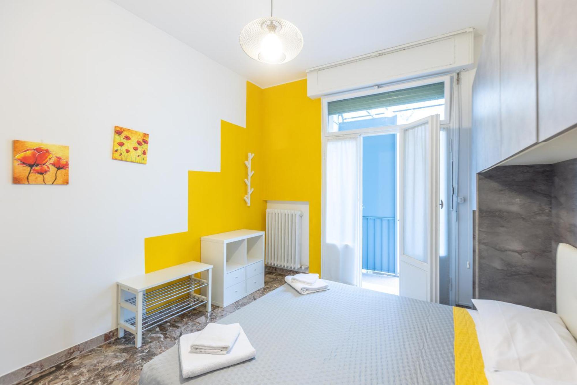 La Finestra Sul Centro, Bologna By Short Holidays Kültér fotó