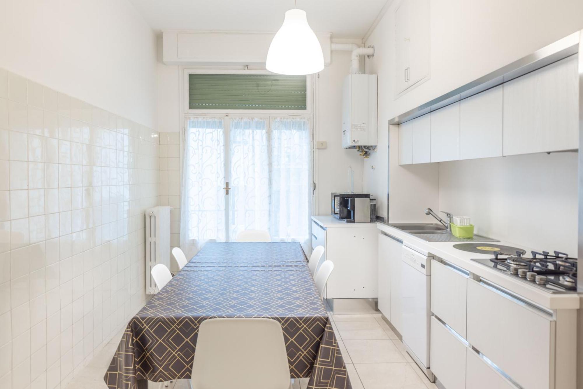 La Finestra Sul Centro, Bologna By Short Holidays Kültér fotó